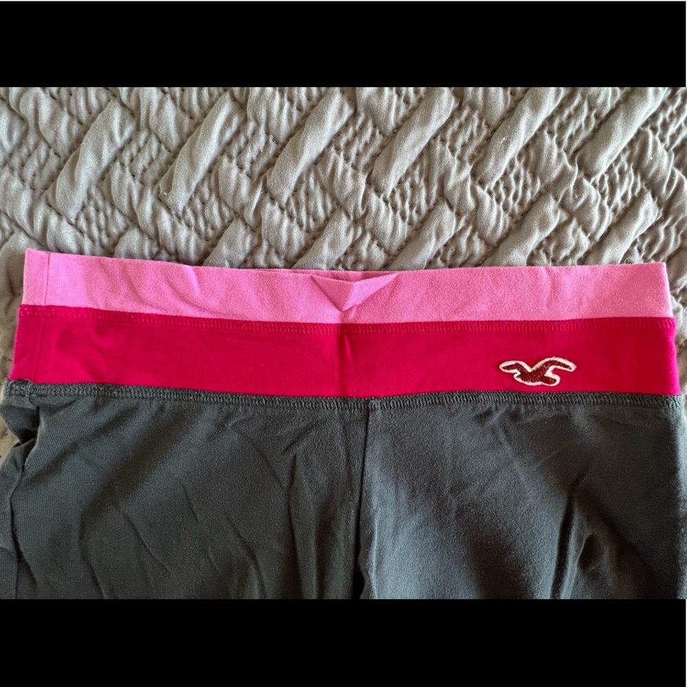 Hollister yoga pants